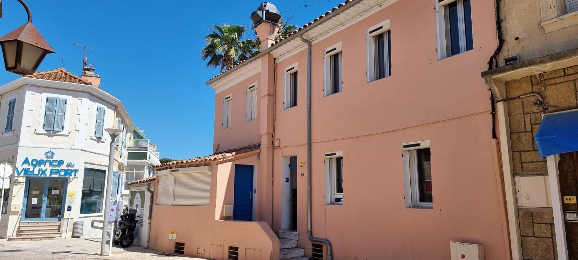 Apartament Les Pieds Dans L'Eau Saint-Cyr-sur-Mer Zewnętrze zdjęcie